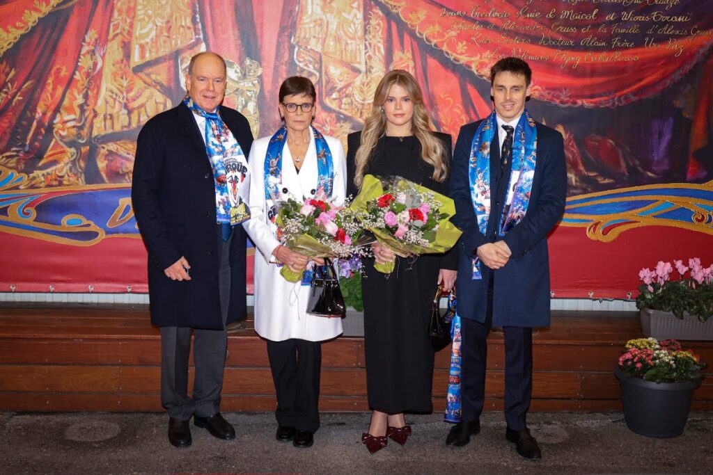 Festival du cirque famille princière