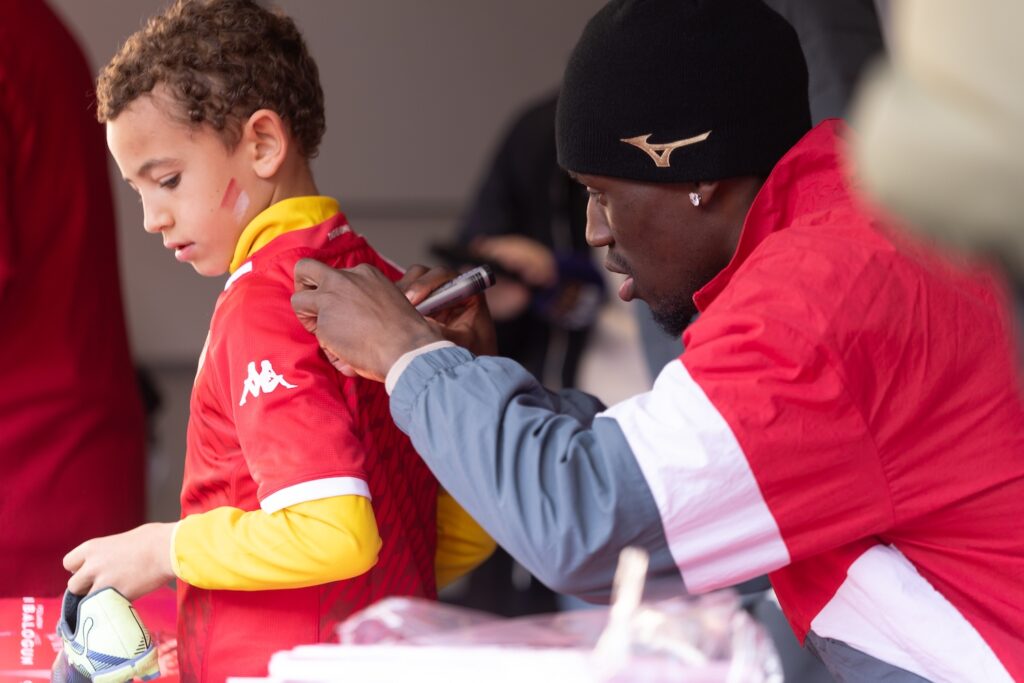 folarin-balogun-kids-tour-as-monaco-capdail