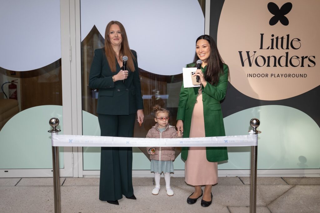 Элиз Руйяр, Мари Дюкруэ и ее дочь Виктуар, внучка Княгини Стефани, крестной матерью которой является Камиль Готтлиб © Frédéric Nebinger / Княжеский дворец