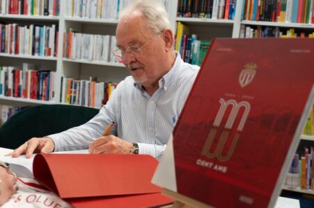 Norbert Siri a notamment contribué à l'écriture du livre édité pour le centenaire de l'AS Monaco © AS Monaco