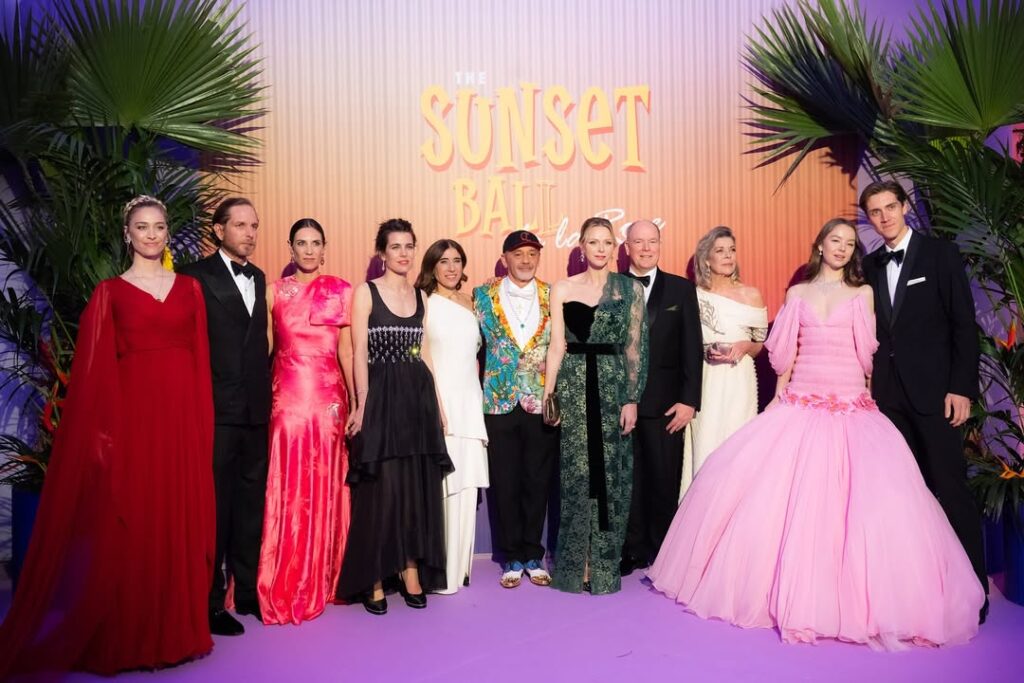 69e Bal de la Rose - une soirée féérique aux couleurs des CaraïbesSous le Haut Patronage de S.A. copie 2