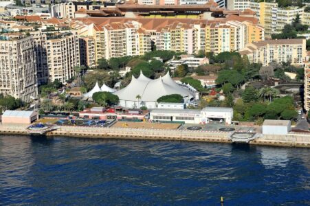 chapiteau-de-lespace-fontvieille