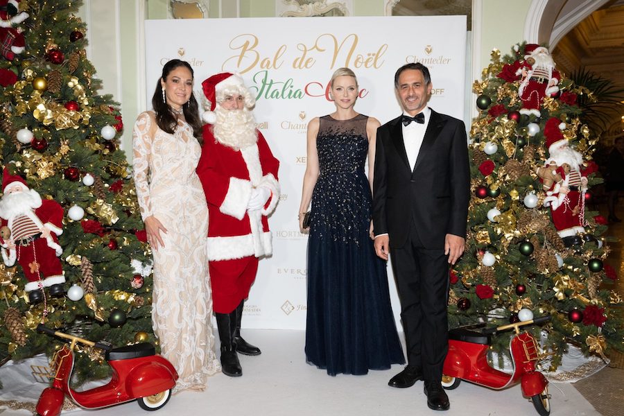 Princesse charlène BAL DE NOËL 2022