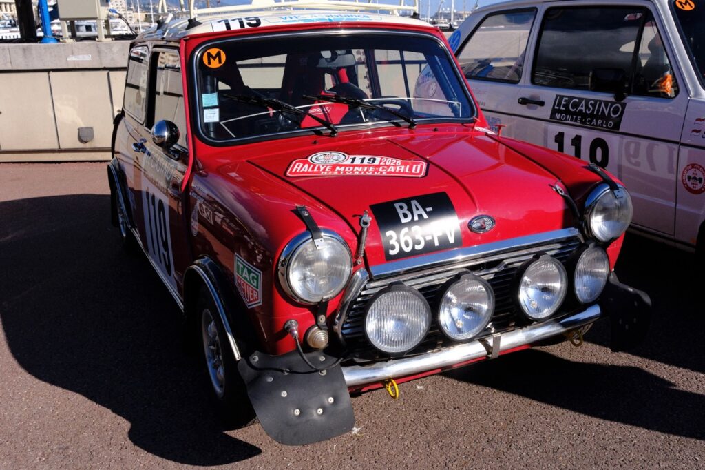 La Austin Mini Cooper S pilotée par Jacques et Delphine Rossi © Benjamin Godart - Monaco Tribune
