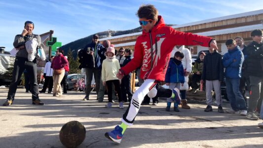 Le Kids Tour était au pied des pistes pendant les vacances d'hiver © AS Monaco
