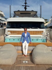 Article featured image / Link to article