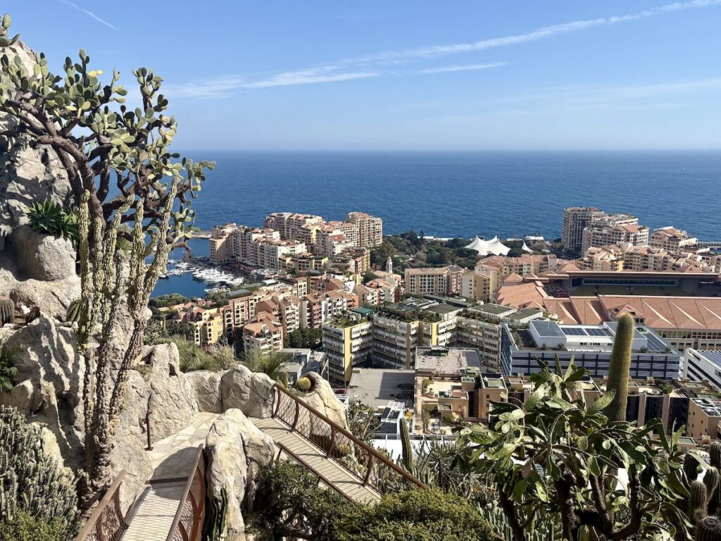 En 2025, la Principauté compte 38 857 résidents de 144 nationalités différentes © Monaco Tribune