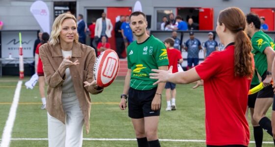 La Princesse Charlène a donné le coup d'envoi fictif du tournoi Monaco Sevens © Frédéric Nebinger / Palais princier